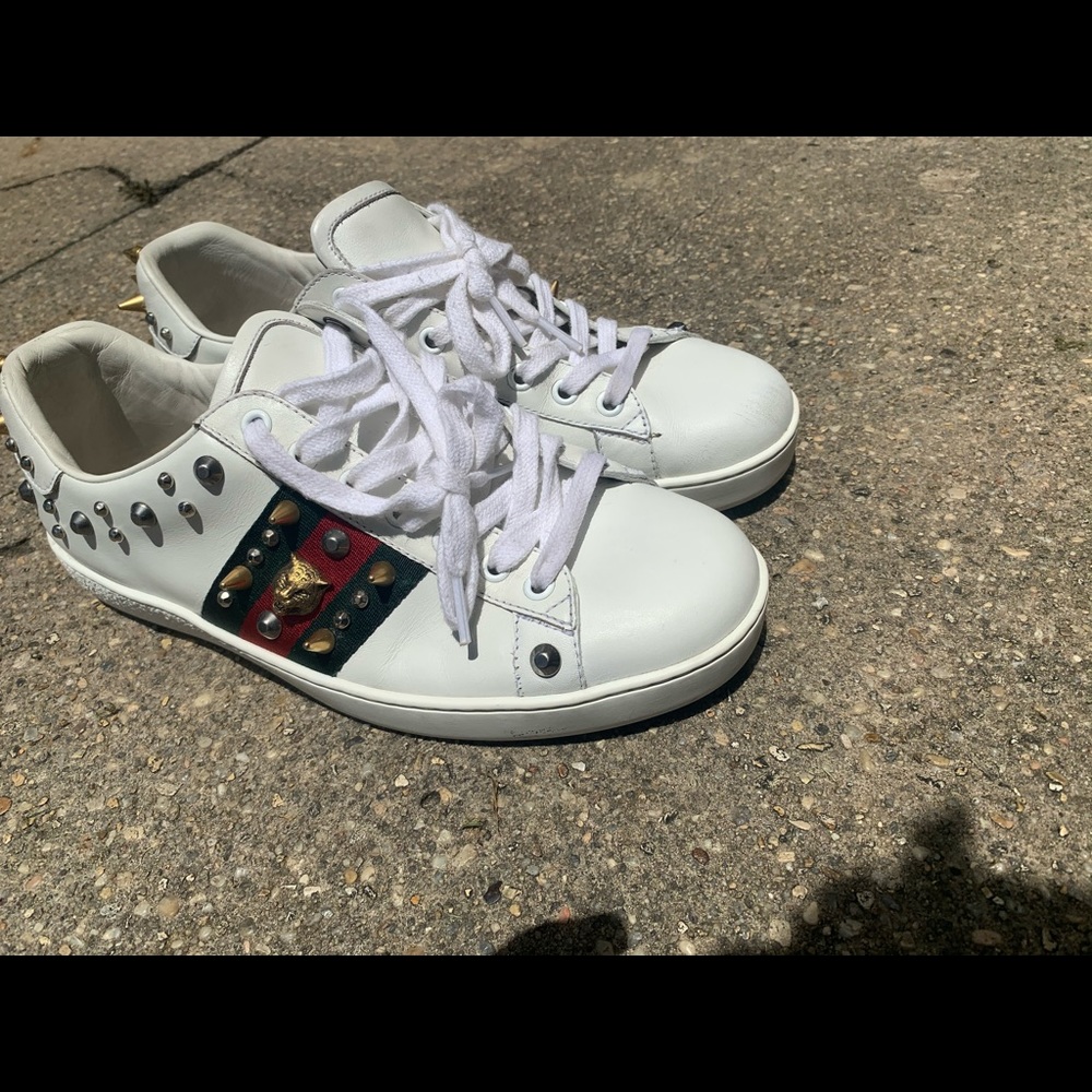 Gucci shoes